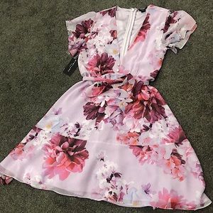 MARCIANO FLORAL BOMB SHORT DRESS